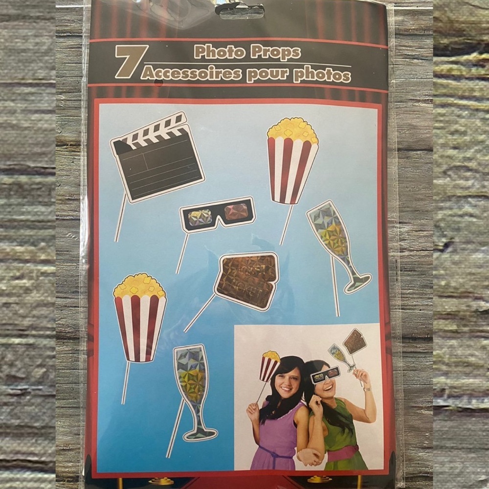 💞 New Movie Themed Photo Booth Prop Set